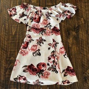 JforJustify, Size S, pink and white floral dress